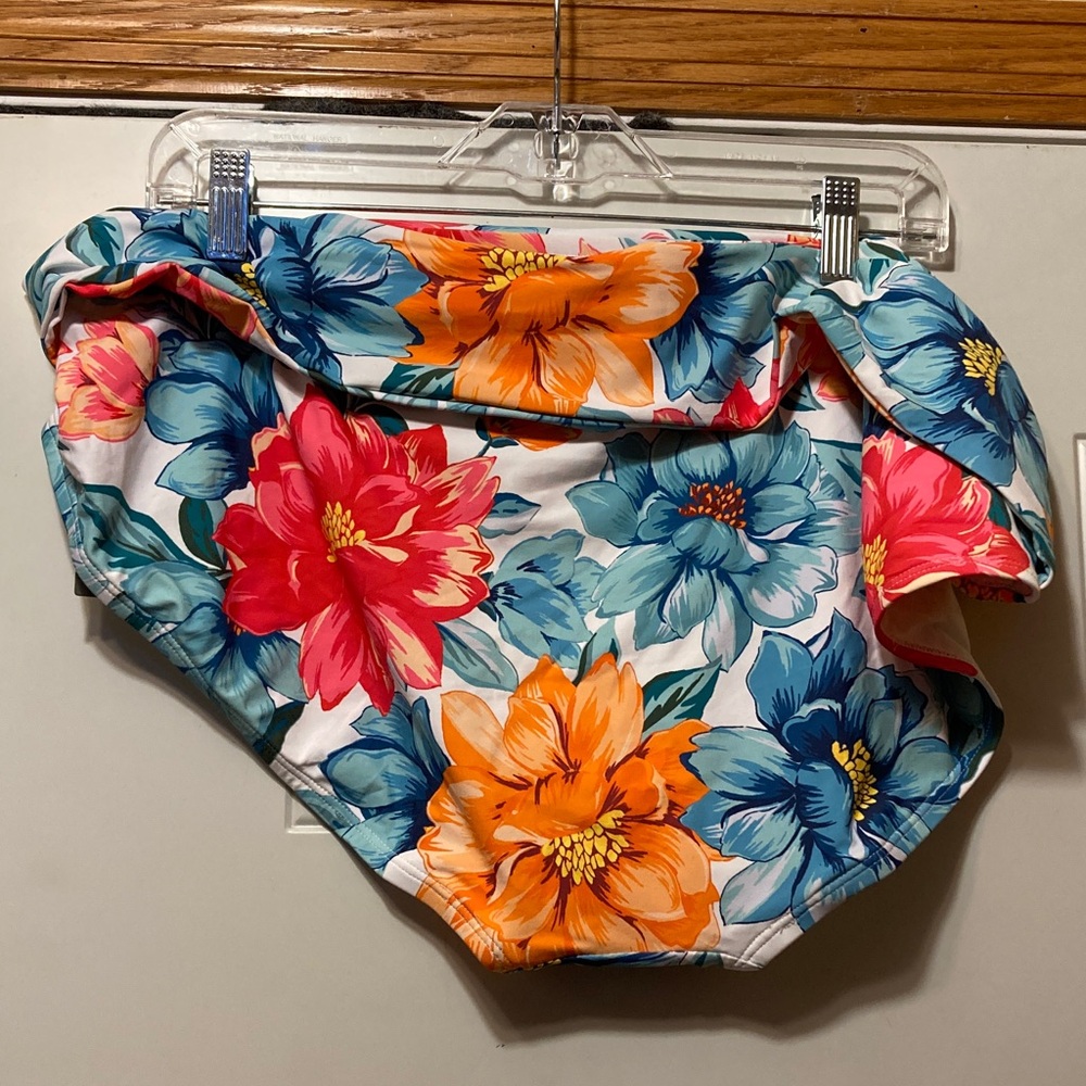 Floral High-Waist Bikini‎ Bottoms - Multi Floral Print 2X NWT
